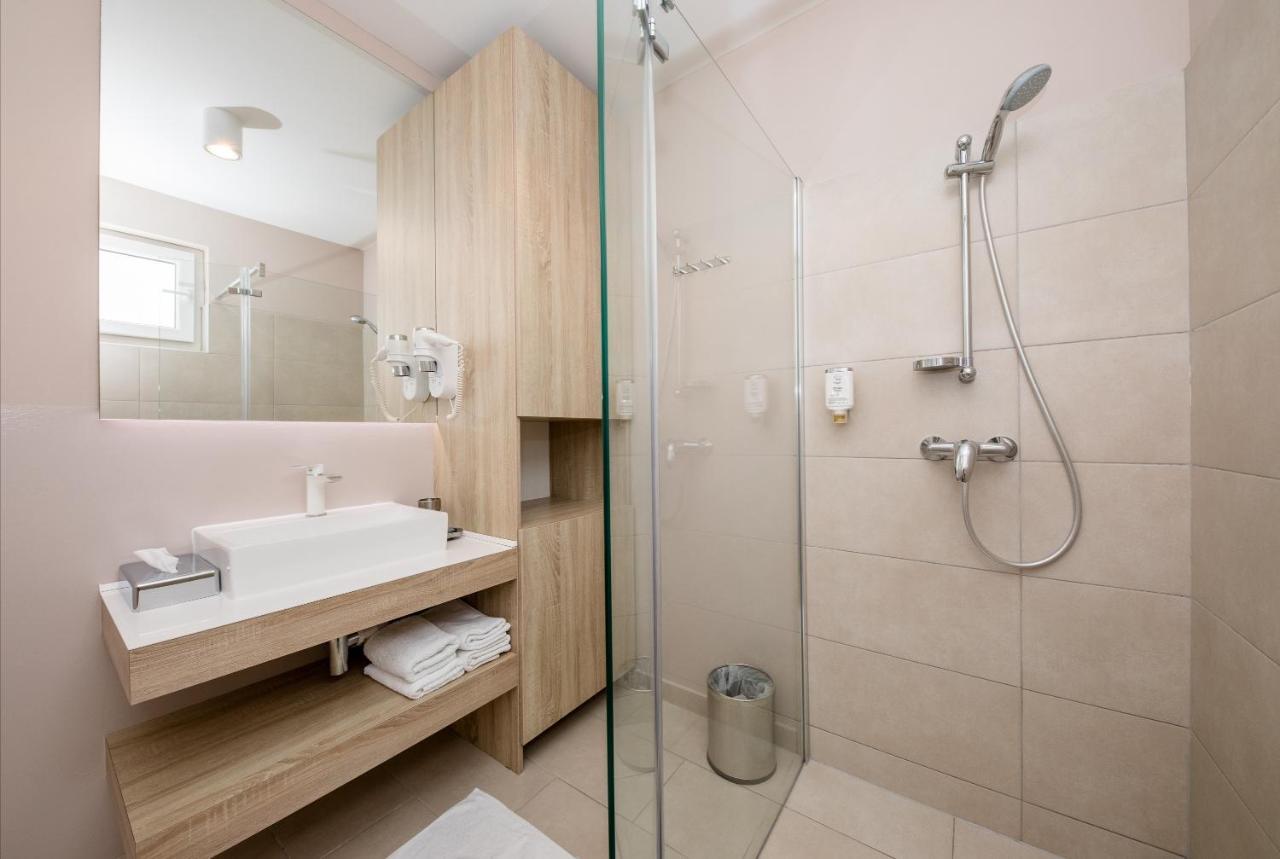 B&B Vila Sabbia ロパール エクステリア 写真